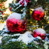 Елочные игрушки